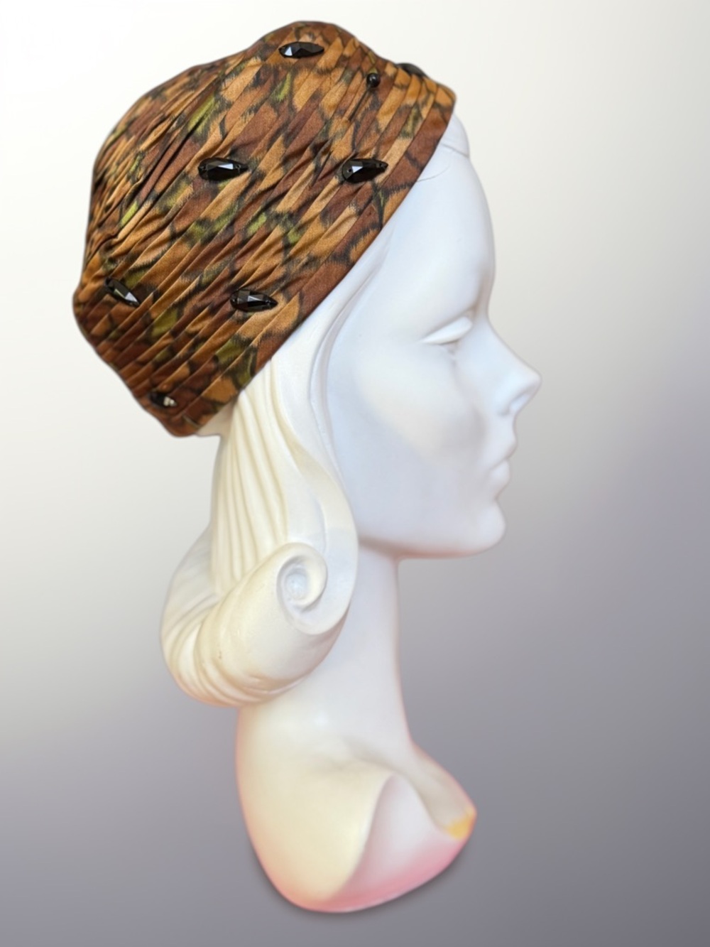 1960s Leamington for Joseph Magnin Silk Tilt Pleated Cocktail Hat
